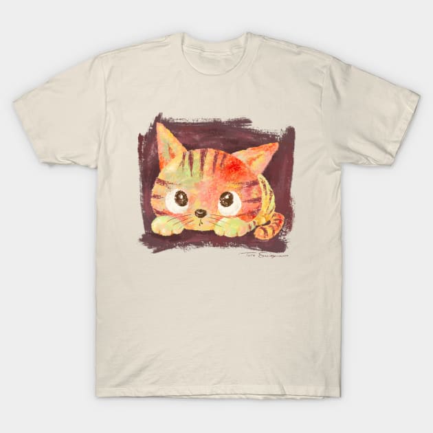 Striped kitten lying on the ground T-Shirt by sanogawa